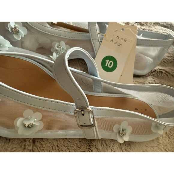 NWT A New DayFloral Mesh Ballet Flats Mint Green White Daisies Rhinestone 10 - Picture 9 of 14